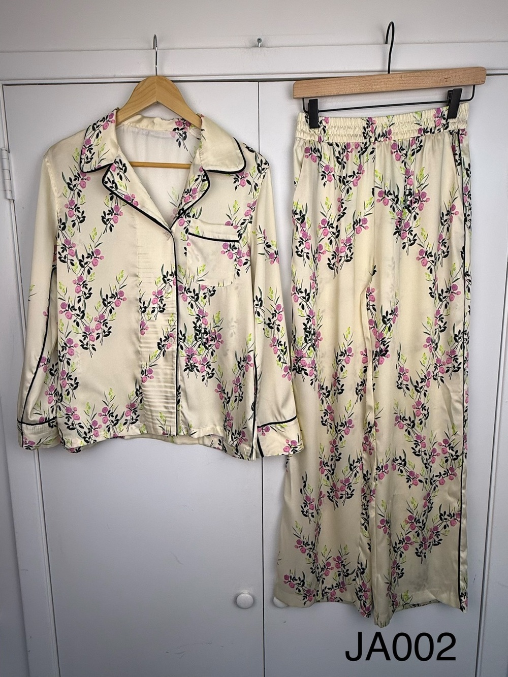 Zara Cream Pink Floral Satin Pajama Set XS-S
